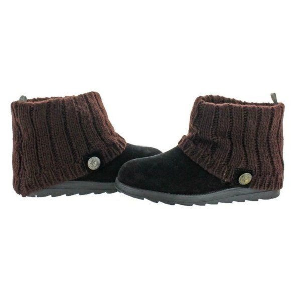 NWT Muk Luks Patti Black Faux Suede Boot Size 7